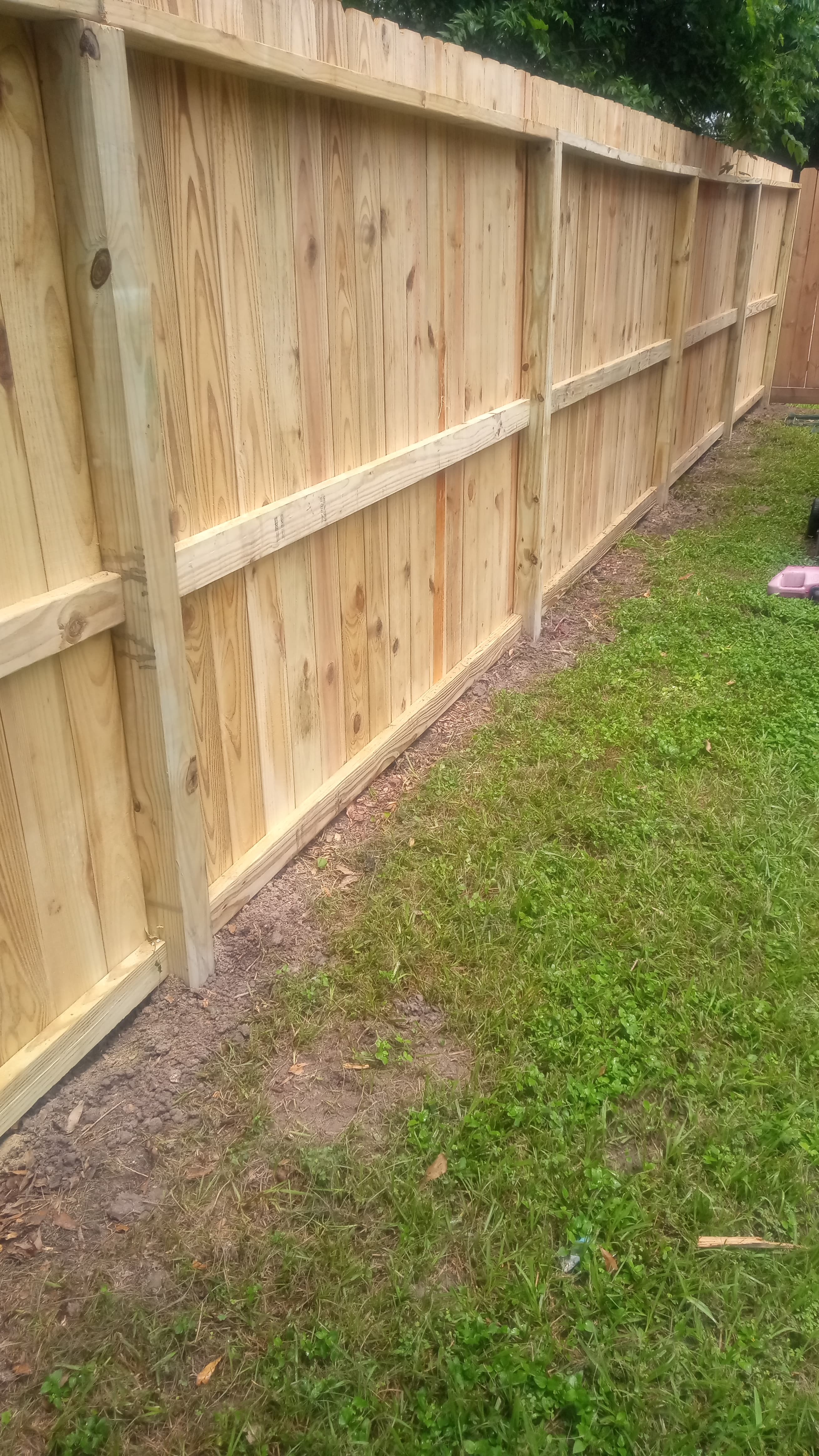 Cedar Fence Installation in Fulshear Gardens, Fulshear TX - Image 6